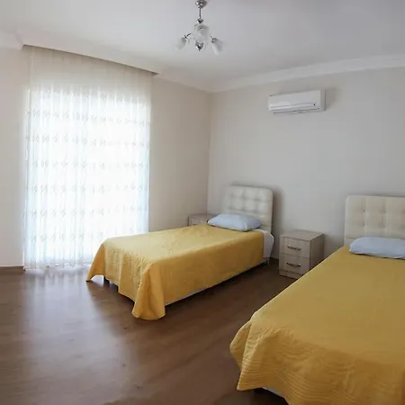 Khan Villa *